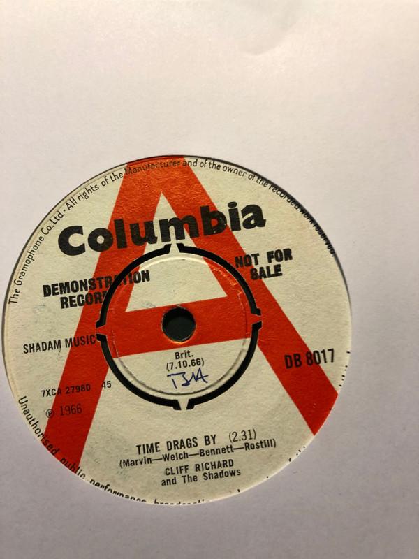 Cliff Richard & The Shadows - Time Drags By