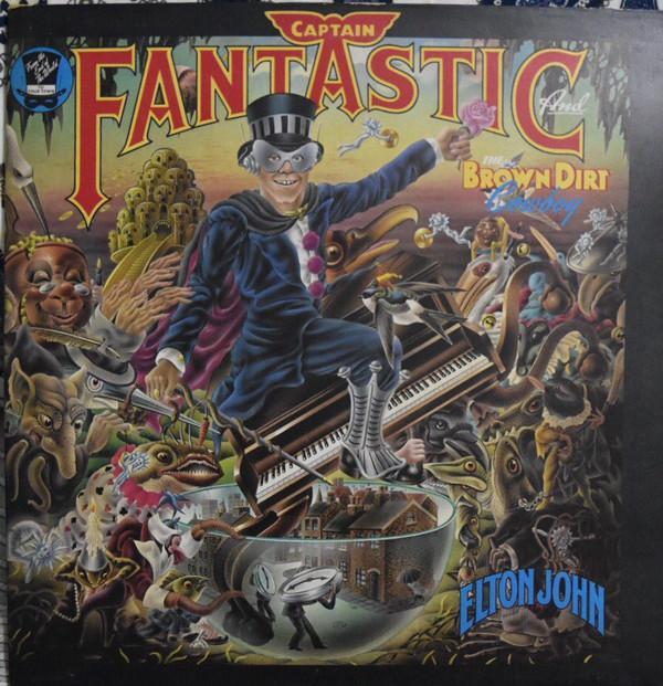 Elton John - Captain Fantastic And The Brown Dirt Cowboy
