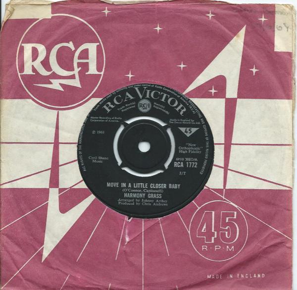 Harmony Grass - Move In A Little Closer Baby
