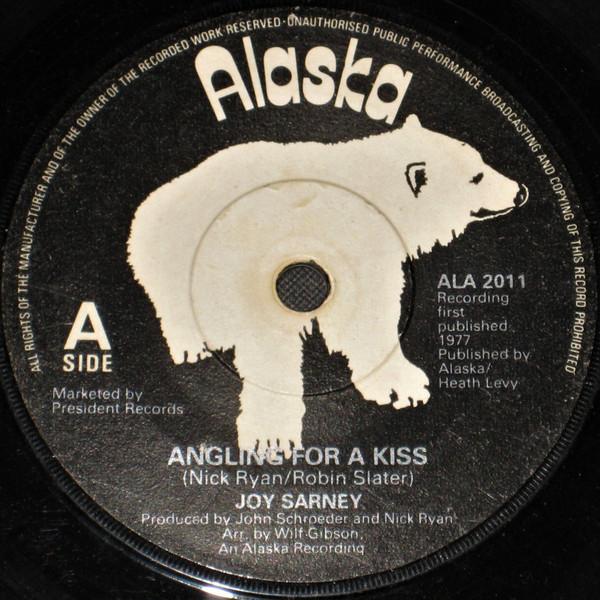 Joy Sarney - Angling For A Kiss