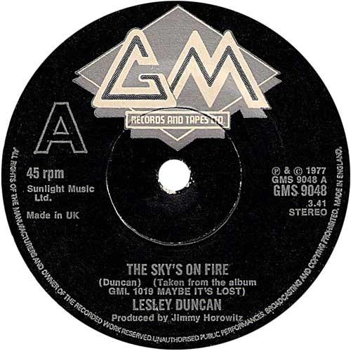 Lesley Duncan - The Sky's On Fire