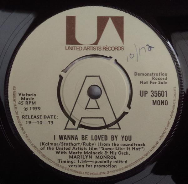 Marilyn Monroe, Matty Malneck and his Orchestra - I Wanna Be Loved By You