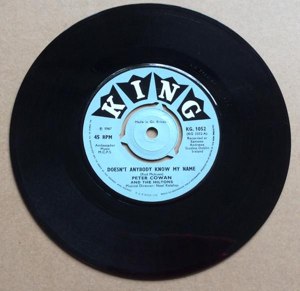 Peter Cowan & The Hiltons - Doesn't Anybody Know My Name