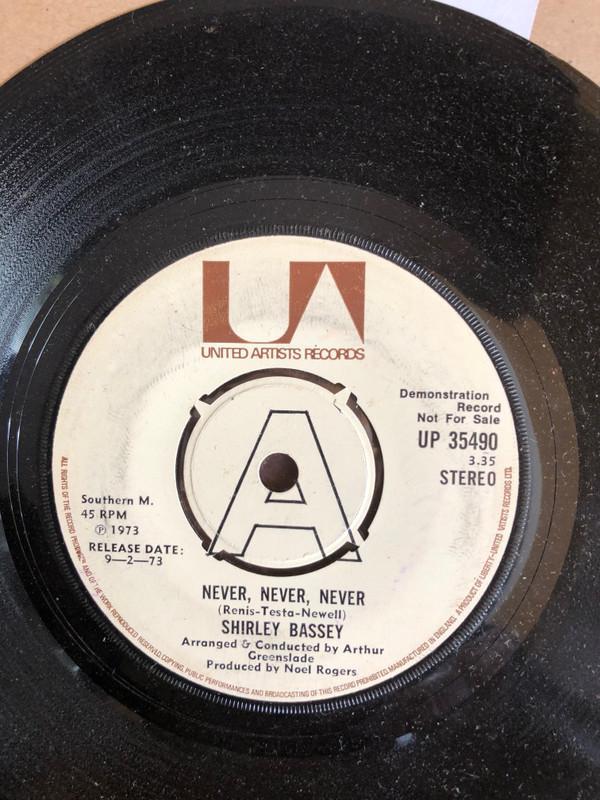 Shirley Bassey - Never, Never, Never