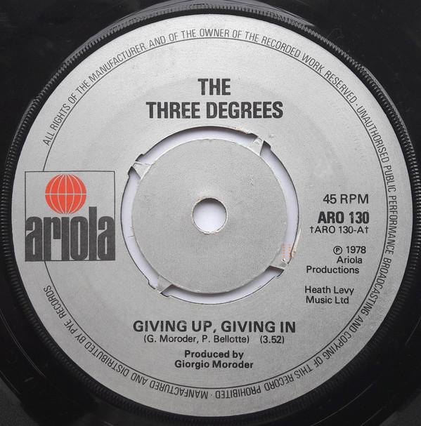 The Three Degrees - Giving Up, Giving In