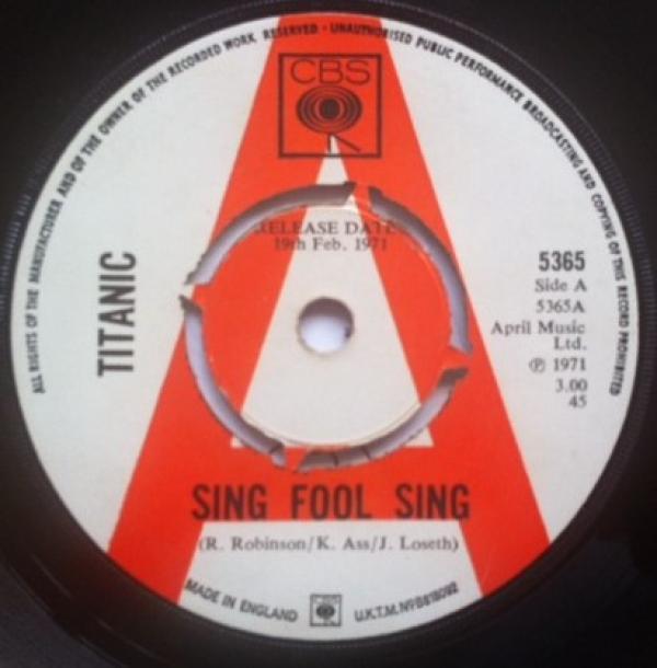 Titanic  - Sing Fool Sing