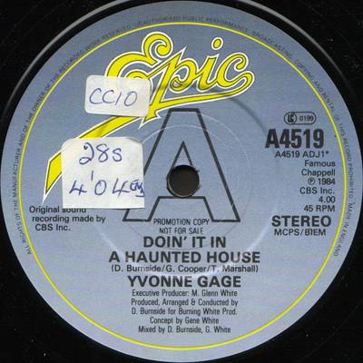 Yvonne Gage - Doin' It In A Haunted House